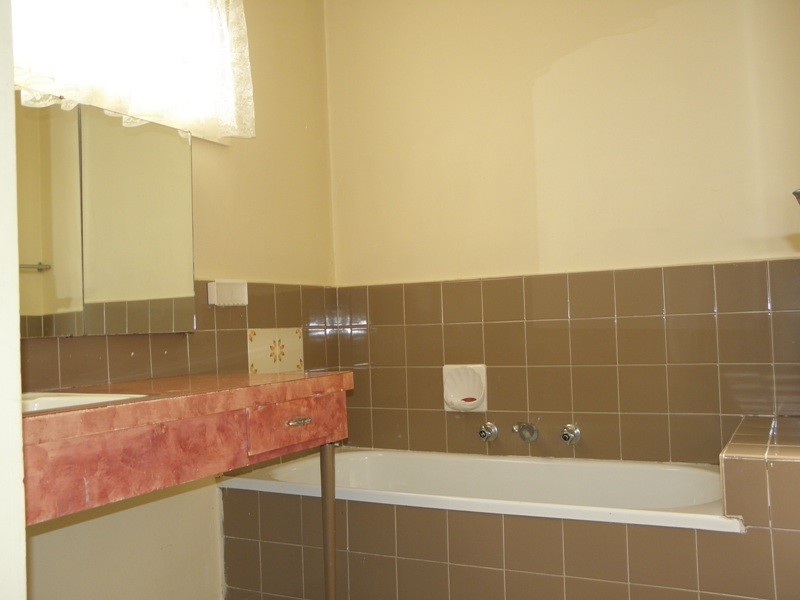 1067 Doncaster Road, Doncaster VIC 3108