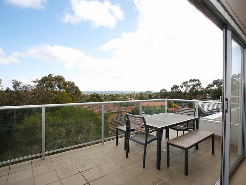 2/3 Carnarvon Street, Doncaster VIC 3108