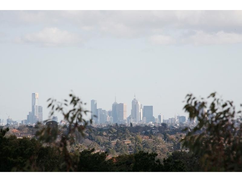 2/3 Carnarvon Street, Doncaster VIC 3108