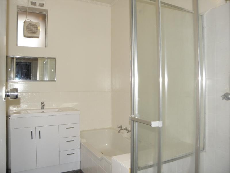 2/33 Peel Street, Kew VIC 3101