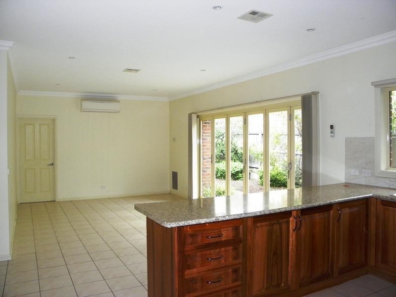 2/232 Bulleen Road, Bulleen VIC 3105