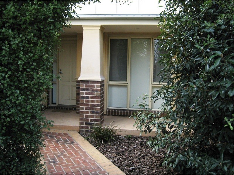 554 Gilbert Road, Reservoir VIC 3073