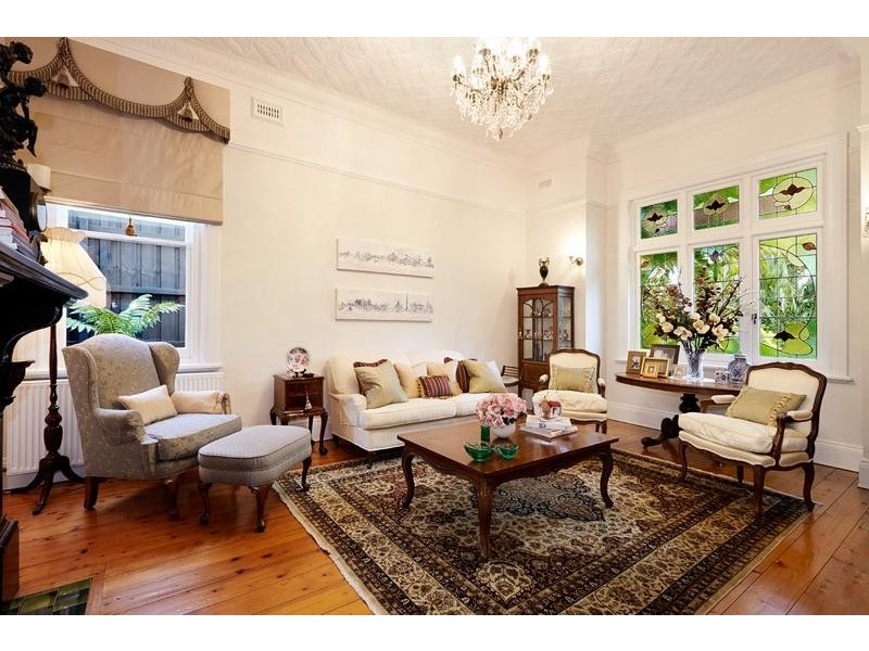 20 Molesworth Street, Kew VIC 3101