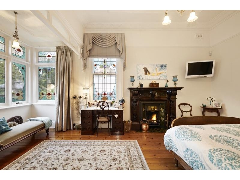 20 Molesworth Street, Kew VIC 3101