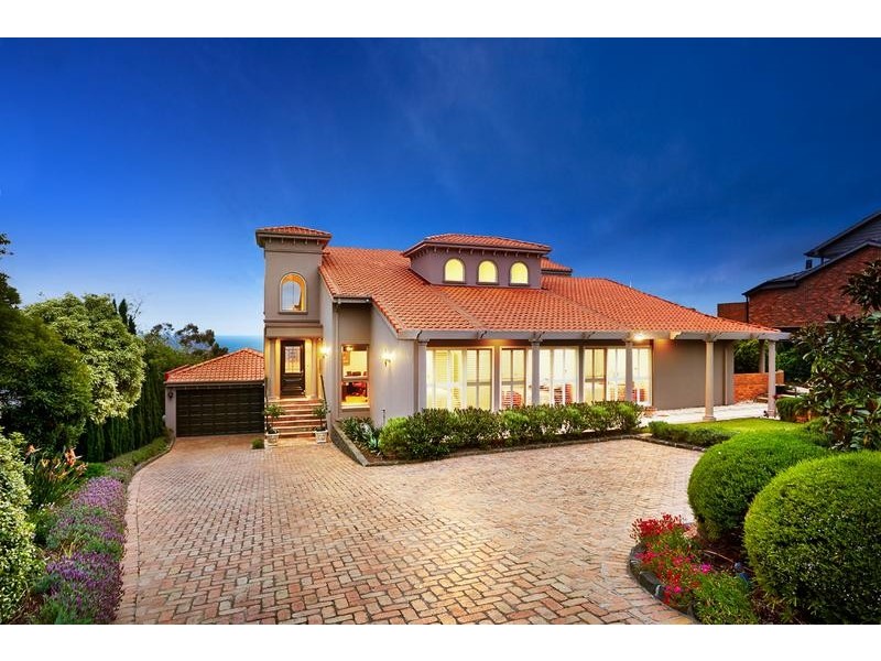 5 Bay Avenue, Mount Eliza VIC 3930