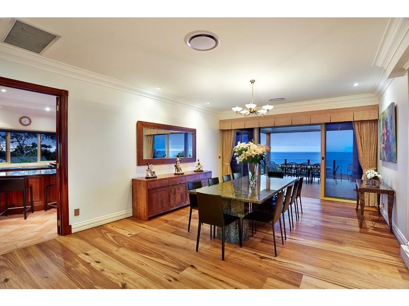 5 Bay Avenue, Mount Eliza VIC 3930