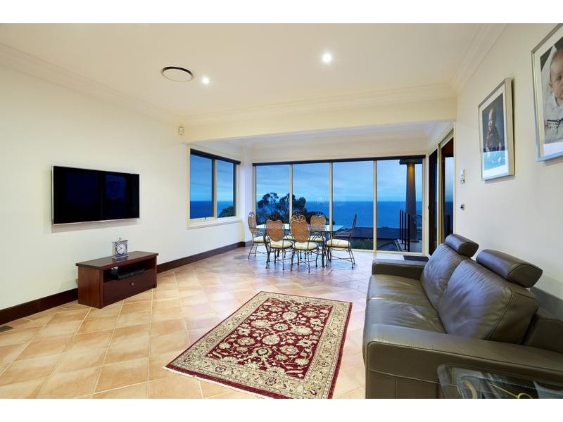 5 Bay Avenue, Mount Eliza VIC 3930