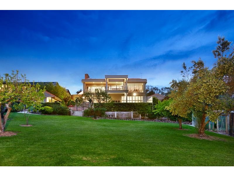 5 Bay Avenue, Mount Eliza VIC 3930