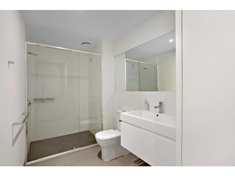 220/632-640 Doncaster Road, Doncaster VIC 3108