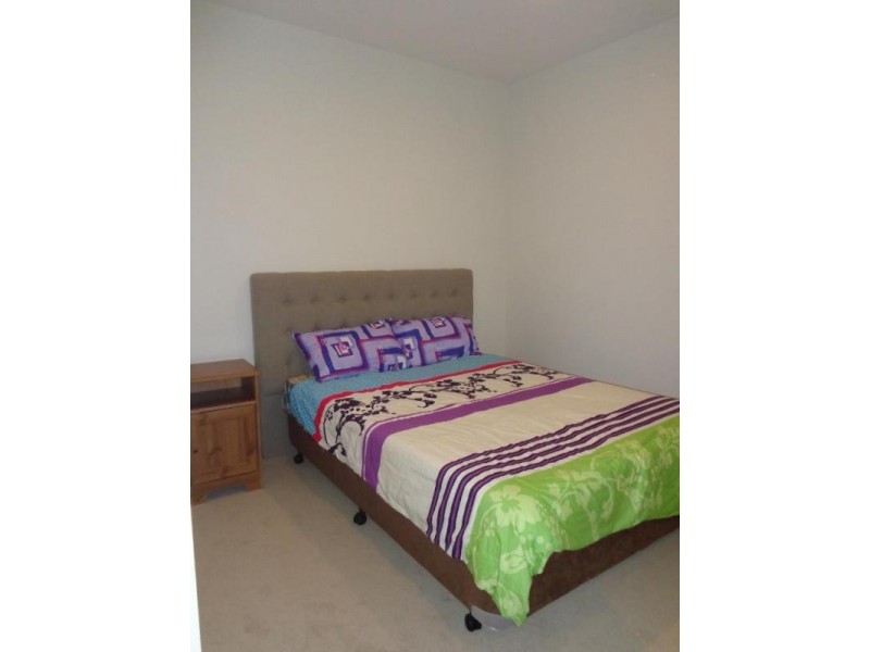 2203/8 Sutherland Street, Melbourne VIC 3000