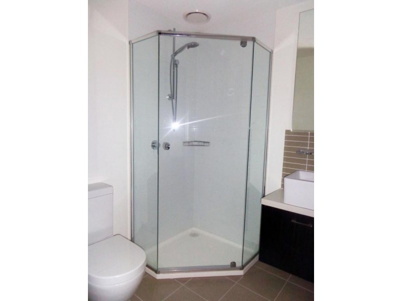 703/8 Sutherland Street, Melbourne VIC 3000