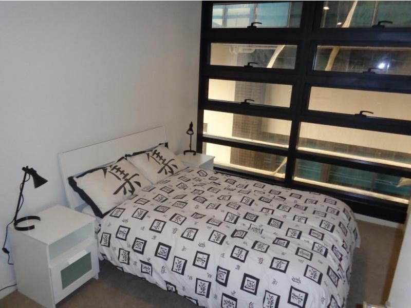 703/8 Sutherland Street, Melbourne VIC 3000