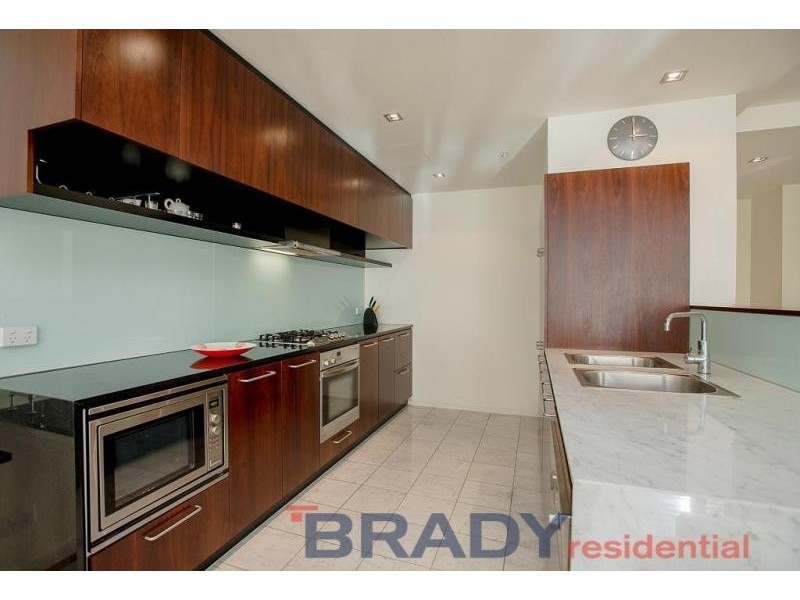 2402/25-33 Wills Street, Melbourne VIC 3000