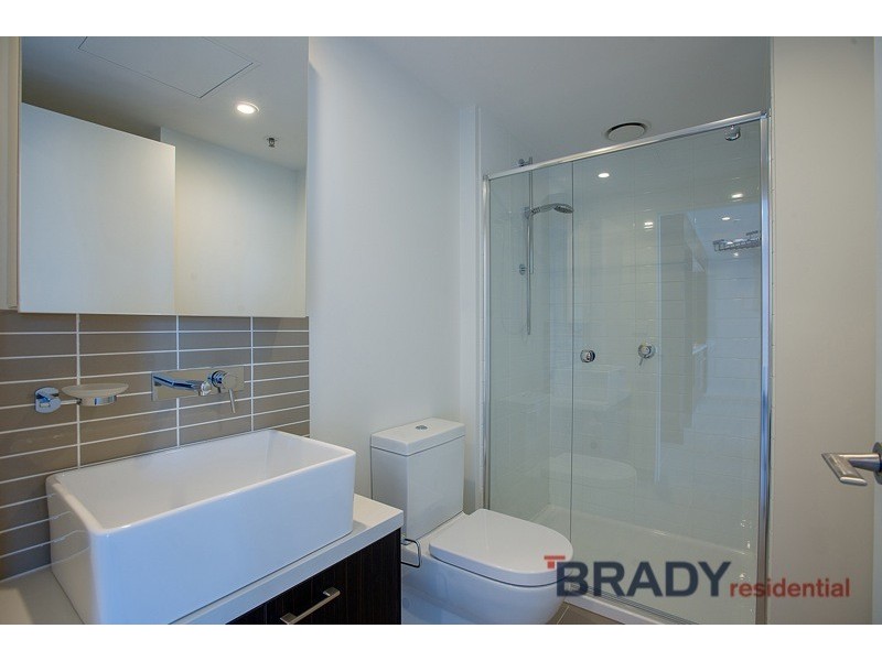 3605/8 Sutherland Street, Melbourne VIC 3000