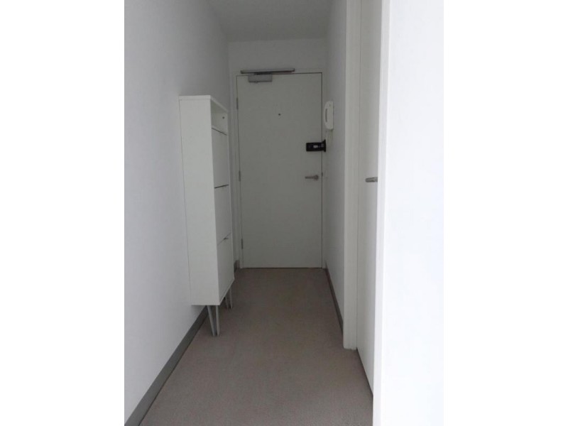 1301/109 Clarendon Street, Southbank VIC 3006