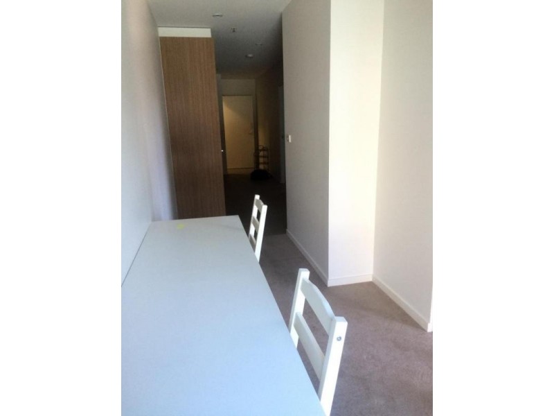 301/8 Sutherland Street, Melbourne VIC 3000