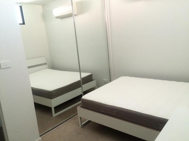 301/8 Sutherland Street, Melbourne VIC 3000