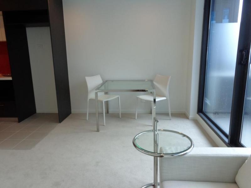 2102/5 Sutherland Street, Melbourne VIC 3000