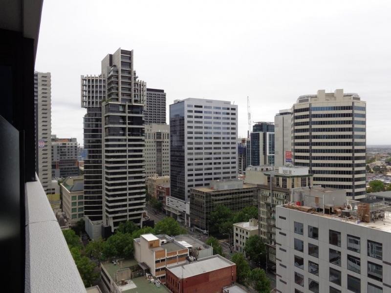 2102/5 Sutherland Street, Melbourne VIC 3000