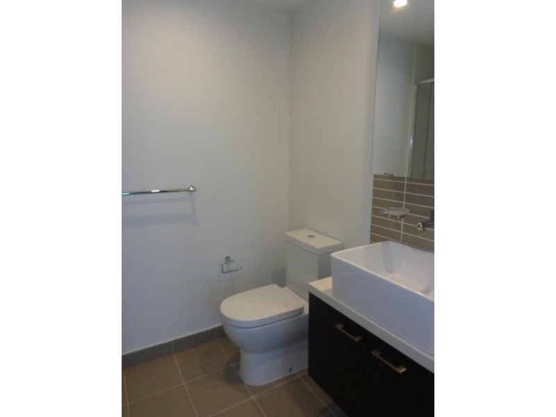 2102/5 Sutherland Street, Melbourne VIC 3000