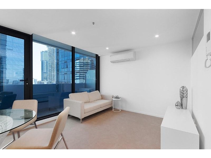 1602/5 Sutherland Street, Melbourne VIC 3000