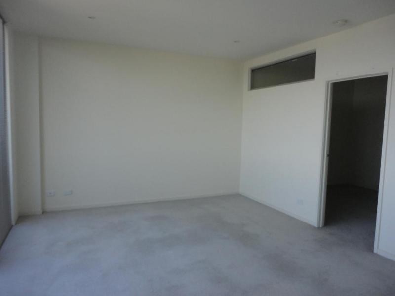 1803/25-33 Wills Street, Melbourne VIC 3000