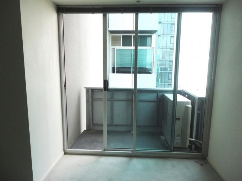 808/25-33 Wills Street, Melbourne VIC 3000