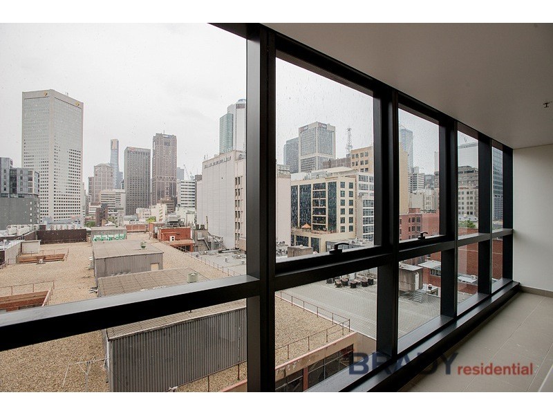 2006/5 Sutherland Street, Melbourne VIC 3000