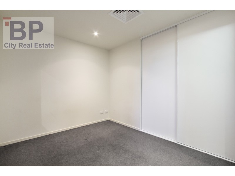 2305/22-40 Wills Street, Melbourne VIC 3000