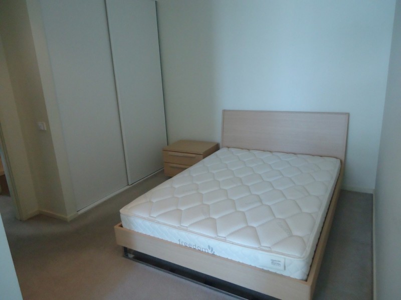 1605/22-40 Wills Street, Melbourne VIC 3000