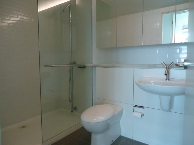 1605/22-40 Wills Street, Melbourne VIC 3000