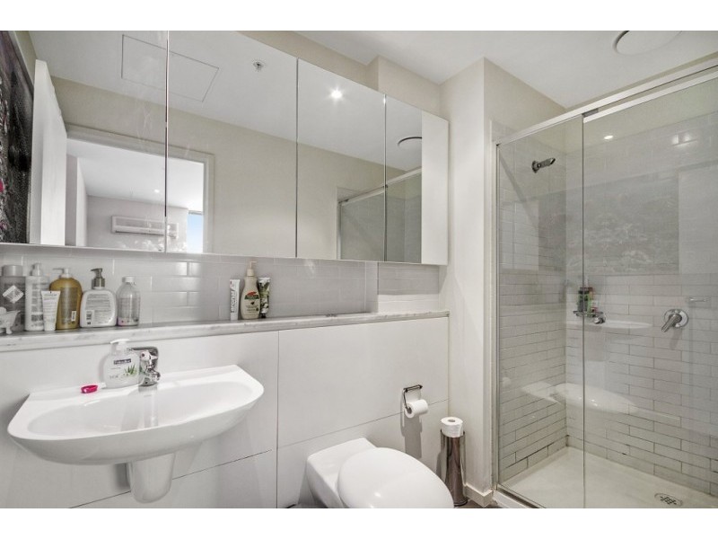 704/25-33 Wills Street, Melbourne VIC 3000