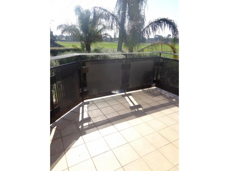 56/337 Station Street, Fairfield VIC 3078