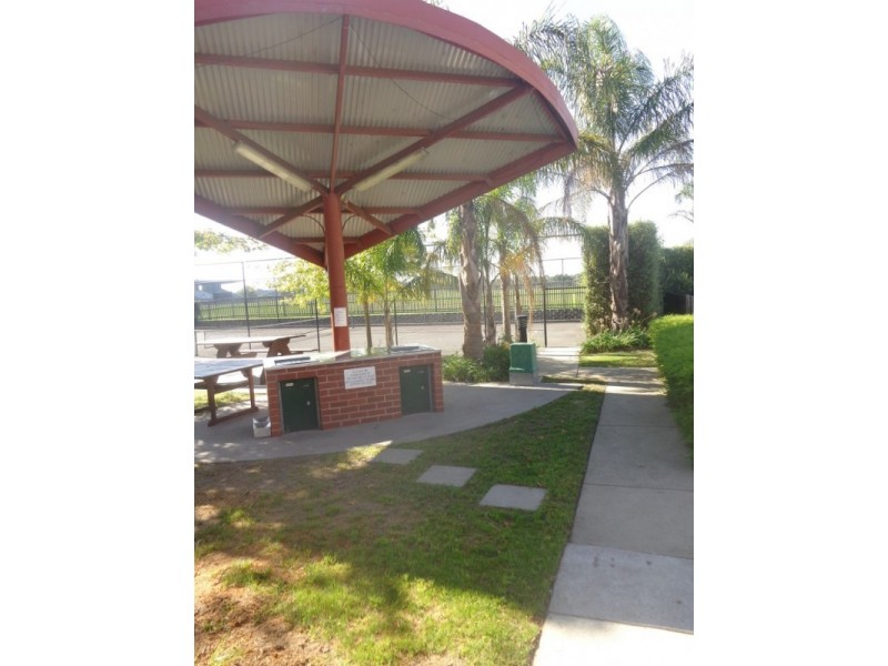 56/337 Station Street, Fairfield VIC 3078