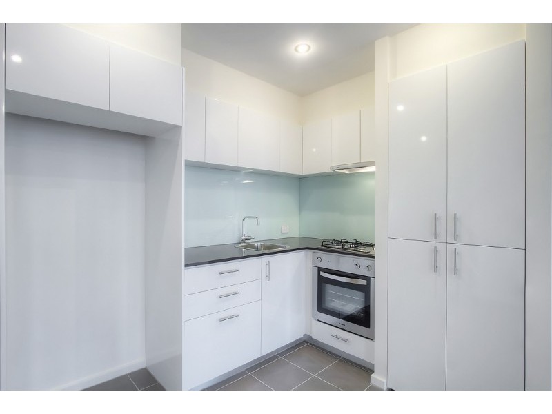 2402/8 Exploration Lane, Melbourne VIC 3000