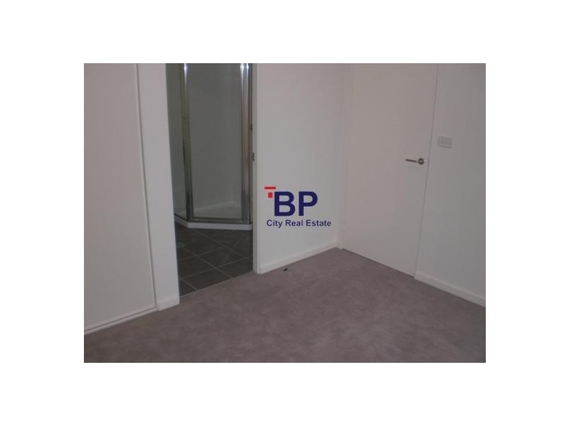 105/8 Exploration Lane, Melbourne VIC 3000