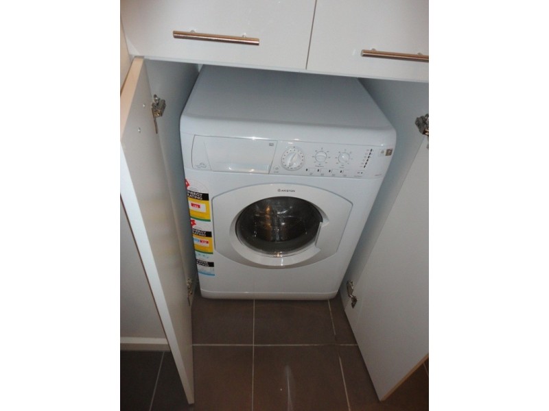 105/8 Exploration Lane, Melbourne VIC 3000