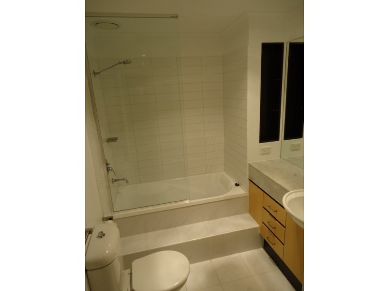 9/30 Chetwynd Street, West Melbourne VIC 3003