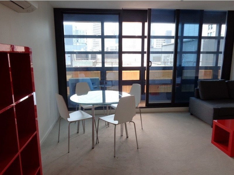 703/8 Sutherland Street, Melbourne VIC 3000