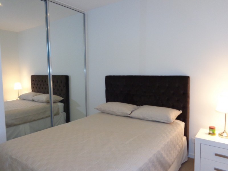 3607/5 Sutherland Street, Melbourne VIC 3000