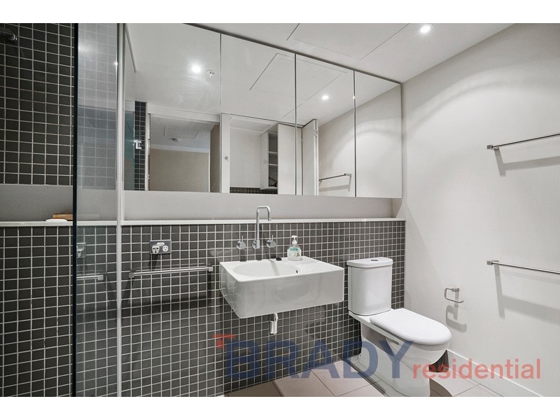 2410/1 Freshwater Place, Southbank VIC 3006