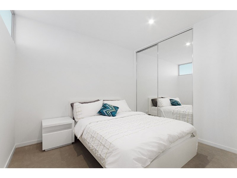 1602/5 Sutherland Street, Melbourne VIC 3000
