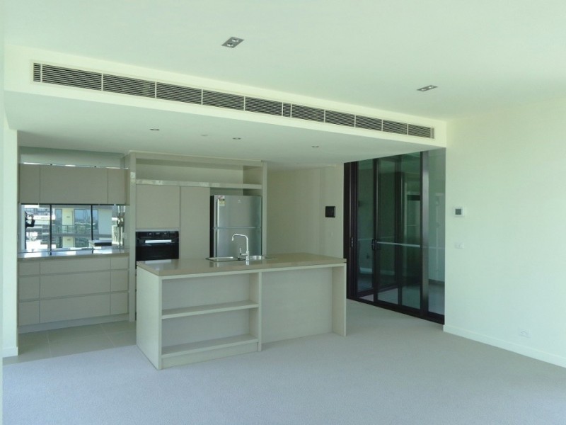 906/9 Waterside Place, Docklands VIC 3008