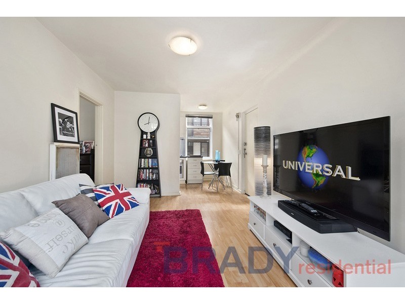 27/25 Robe Street, St Kilda VIC 3182