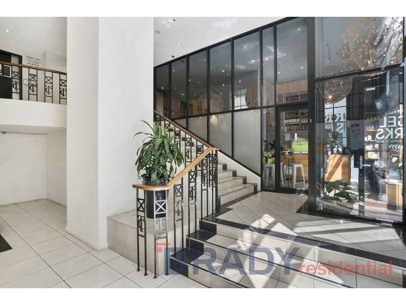 1116/422 Collins Street, Melbourne VIC 3000