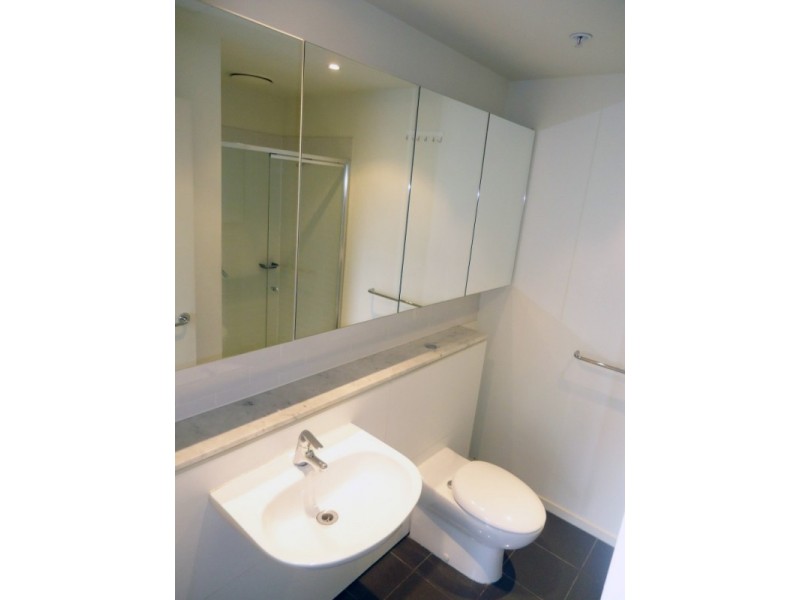 206/25-33 Wills Street, Melbourne VIC 3000