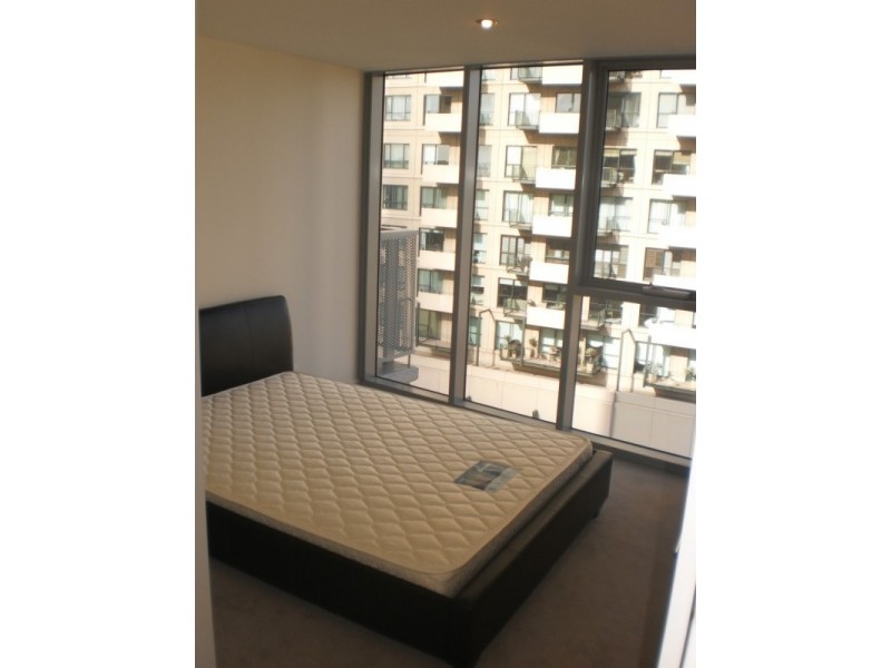 1102/8 Exploration Lane, Melbourne VIC 3000