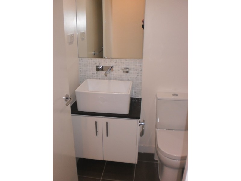 1102/8 Exploration Lane, Melbourne VIC 3000
