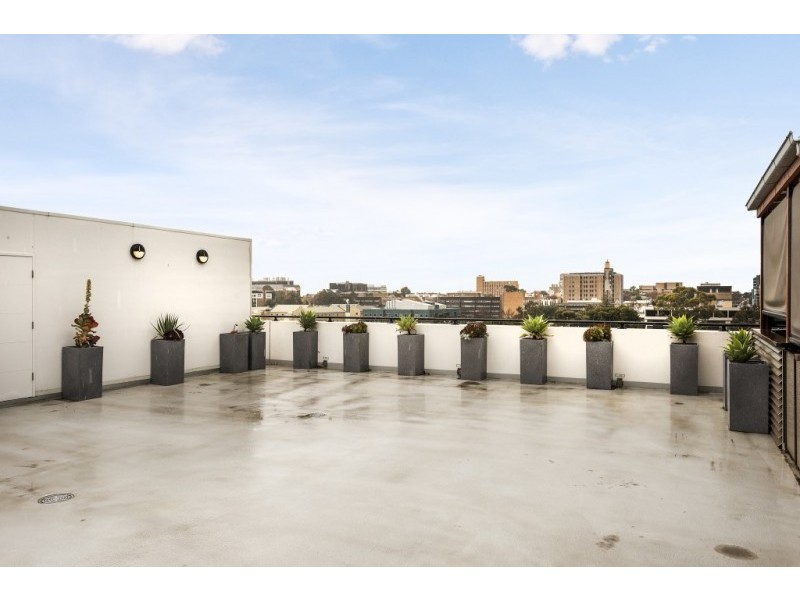 712/613 Swanston Street, Carlton VIC 3053
