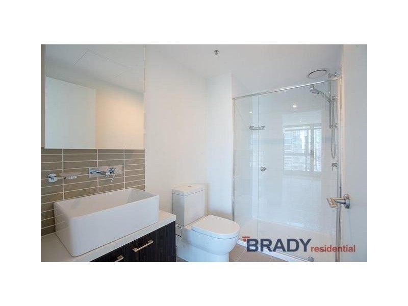 707/8 Sutherland Street, Melbourne VIC 3000